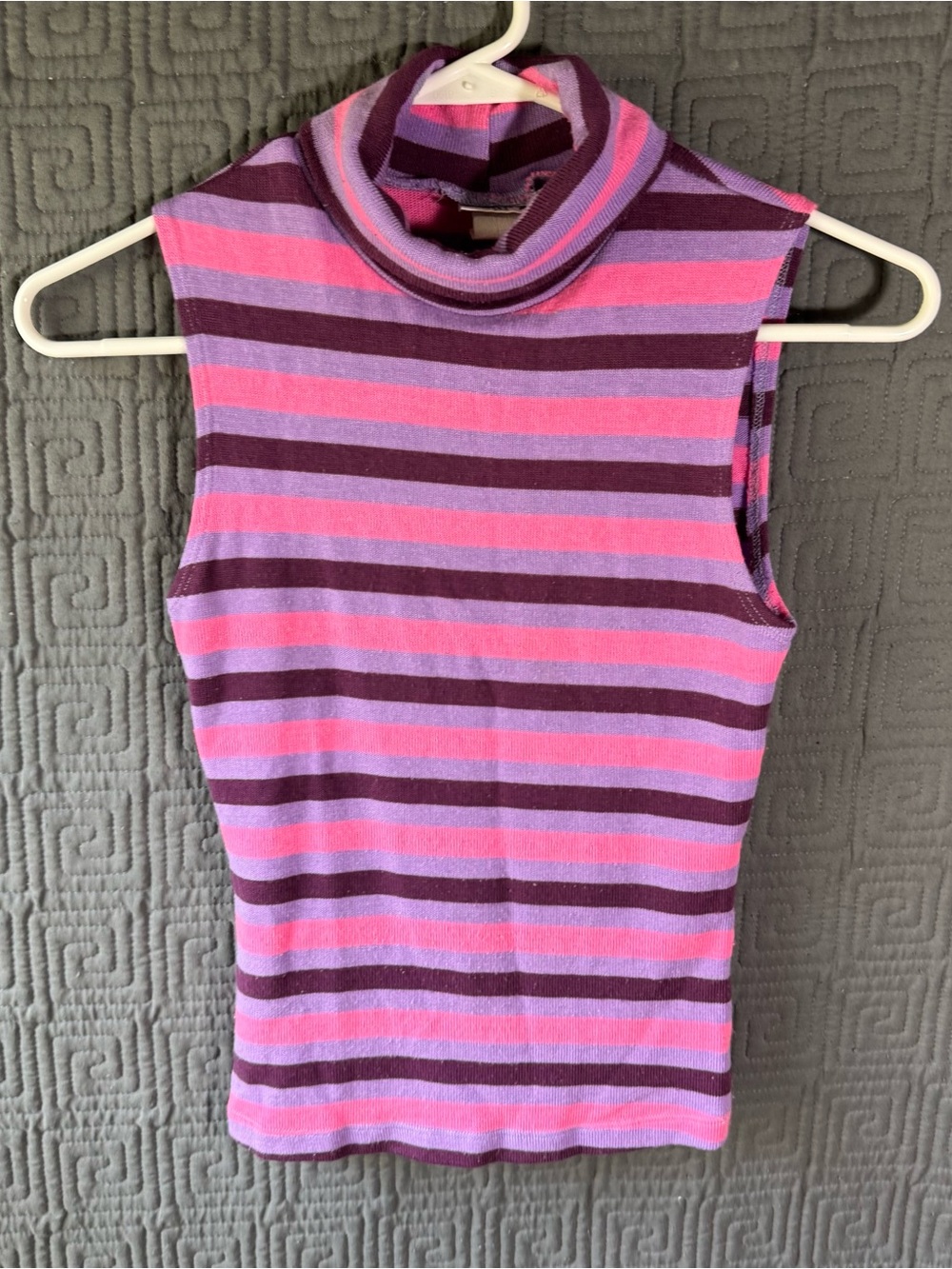 Vintage Y2K Timing USA Striped Turtleneck Tank Top Medium Purple Pink Sleeveless